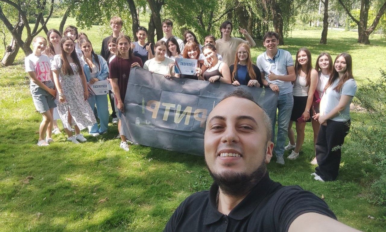 13