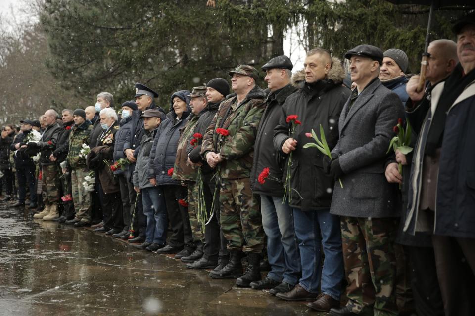 În instituțiile de învățământ din țară începe Lunarul Memoriei și Recunoștinței