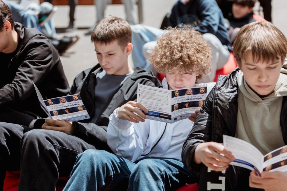 Cum îi învățăm pe copii să spună NU corupției prin joc: QUIZ pentru integritate la un gimnaziu din capitală
