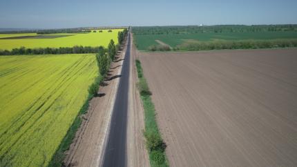 Un nou sector de drum regional din raionul Leova, în reparație: lucrările au ajuns la 50% progres fizic