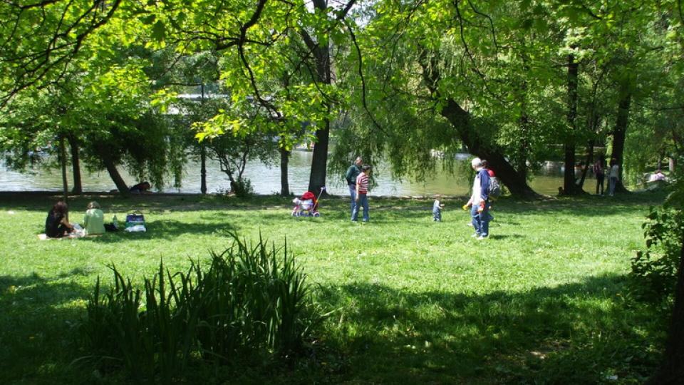 Prognoza meteo pentru 1–2 Mai: Soare, temperaturi plăcute ziua și posibile înghețuri dimineața