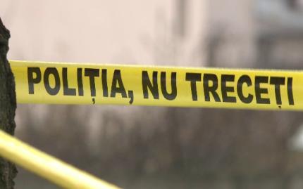 Cantemir: Un bărbat a murit strivit de un perete în timpul demolării unei construcții