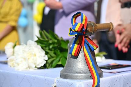 Polițiștii vor participa la careurile solemne dedicate încheierii anului școlar. Recomandările INSP