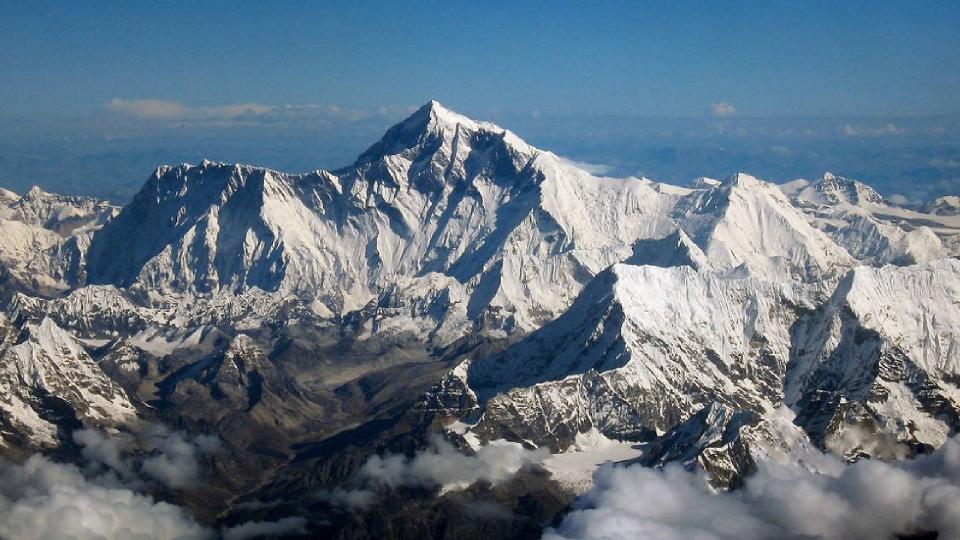 Tragedie în masivul Himalaya: Alpinist român, decedat pe al patrulea vârf ca înălțime din lume
