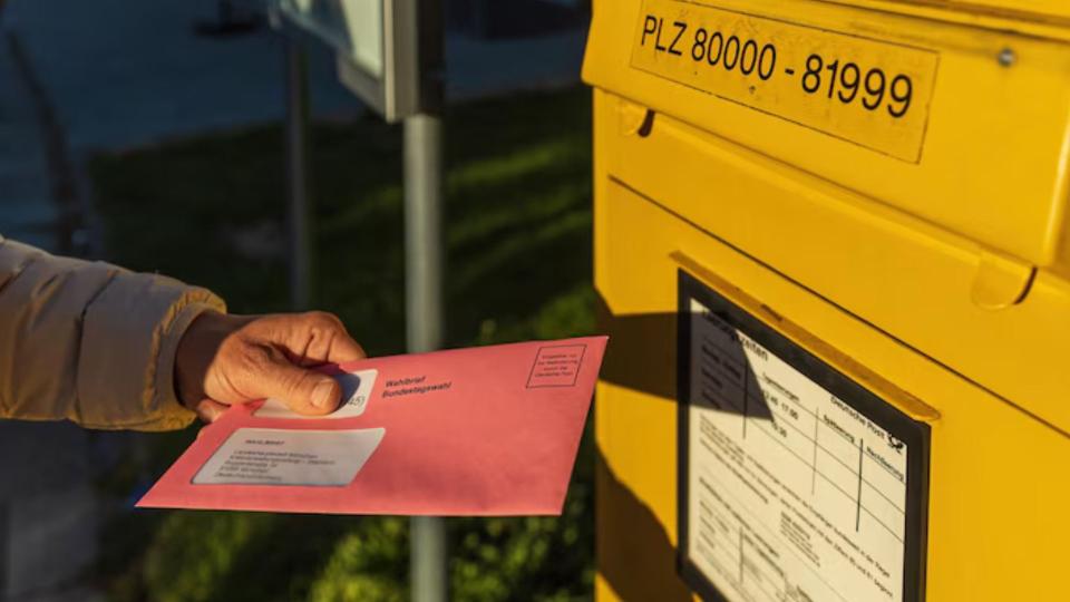 Alegeri mai aproape pentru diaspora: încă 4 țări propuse pentru votul prin poștă