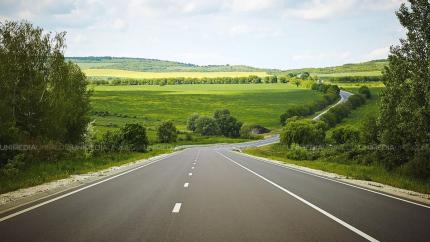 Dorin Recean anunță record de 3,2 miliarde lei pentru modernizarea a 600 km de drumuri în 2025