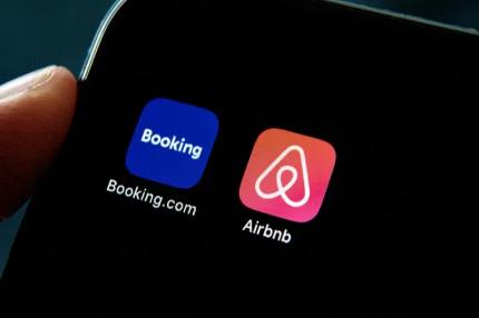 Persoanele fizice care dau în locațiune imobile, inclusiv prin Airbnb și Booking, trebuie să declare și să plătească impozitul