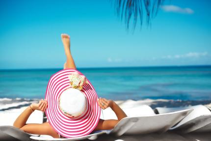 Vacanța la mare, mai scumpă în 2025. Unde merg moldovenii și cât plătesc