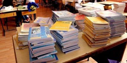 Curricula școlară din Moldova va fi revizuită până în 2027: Accent pe competențe, nu pe volum