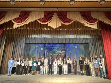 Gala Olimpicilor  2025 - 134 de elevi din instituțiile de învățământ ai Raionului Cantemir au fost premiați
