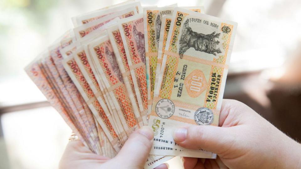 Salariile au crescut în primele luni ale anului 2025