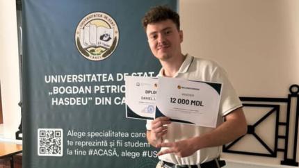 A muncit în tăcere, iar rezultatul a vorbit pentru el. Interviu cu Daniel Lungu „Cel mai bun student” al USCH Cahul 2025