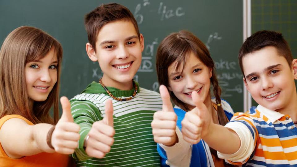 Final de sesiune pentru clasa a IX-a. Află când se afișează notele