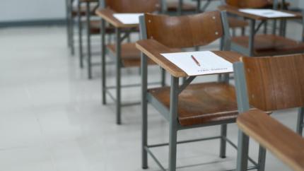 BAC-ul a început: Elevii alolingvi susțin primul examen 