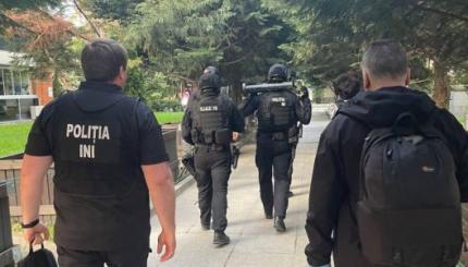 13 membri ai grupării „Patron”, inclusiv liderul, condamnați la până la 10 ani de închisoare pentru activitate criminală organizată