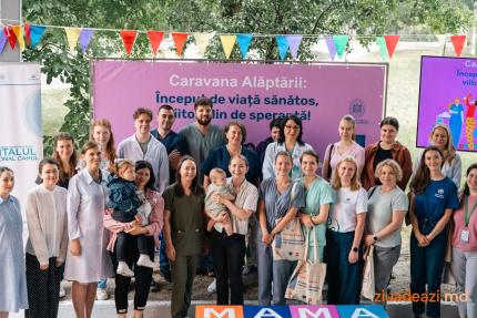 Laptele matern – prima formă de iubire: mămicile din Cahul, instruite de specialiști în cadrul „Caravanei Alăptării 2025”