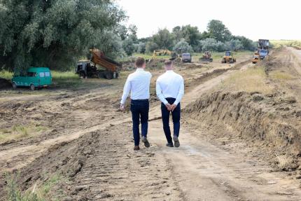 Au început lucrările de consolidare a digului în raionul Cantemir