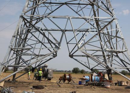 Linia electrică Vulcănești–Chișinău, tot mai aproape de finalizare