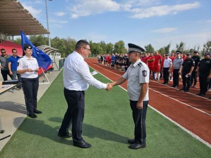 Mini-fotbal și premii pentru polițiști: Cahul, Cantemir și Leova alături de colegii din Găgăuzia