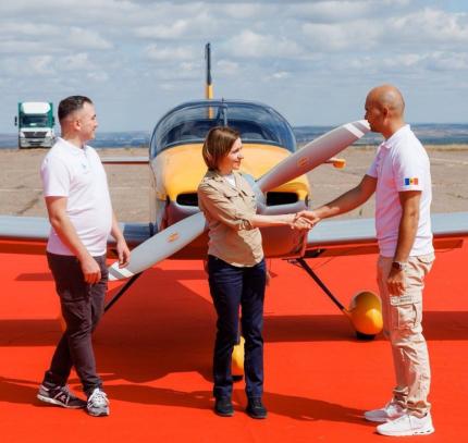 Primul avion construit integral în Republica Moldova a decolat de pe aerodromul Vadul lui Vodă