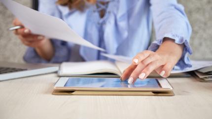 Mai multe servicii notariale vor fi prestate online: Guvernul a aprobat Sistemul Informațional e-Notariat 