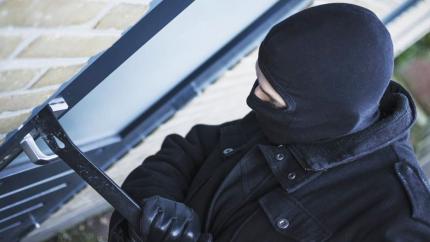Poliția: Fiți vigilenți pentru a preveni furturile din locuințe