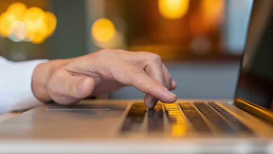 De mâine, lucrătorii digitali pot obține drept de ședere în Moldova