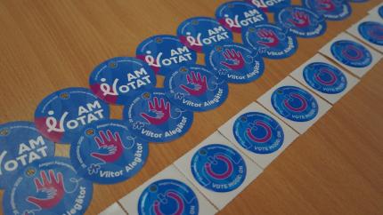 La alegerile din 28 septembrie, alegătorii vor primi stickere „Am VOTAT”