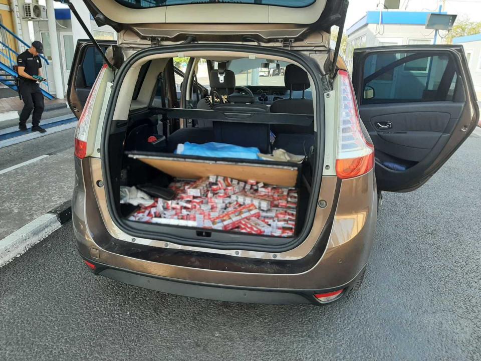 28 620 de țigarete ascunse, depistate la Punctul de trecere a frontierei „Giurgiulești-Reni”