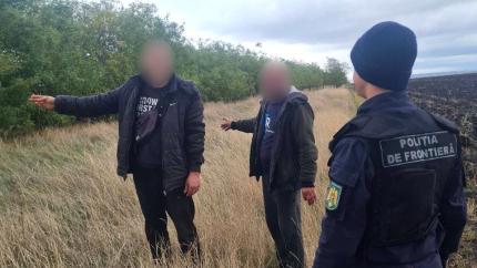 Trei cetățeni străini, documentați pentru tentativă de trecere ilegală a frontierei de stat regiunea sud