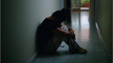 10 ani de închisoare pentru o tânără care a exploatat sexual trei fete minore