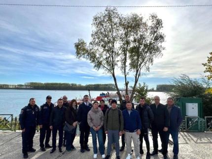 Пограничная полиция Республики Молдова с учебным визитом в порт Галац, Румыния