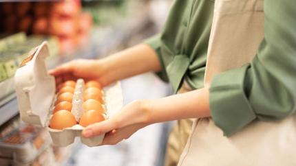 S-au scumpit ouăle. În unele magazine, prețul depășește 50 de lei