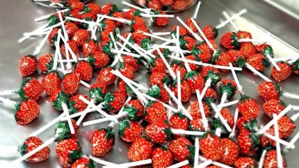 Bomboane cu dioxid de titan, interzise în Republica Moldova, depistate de ANSA la frontieră