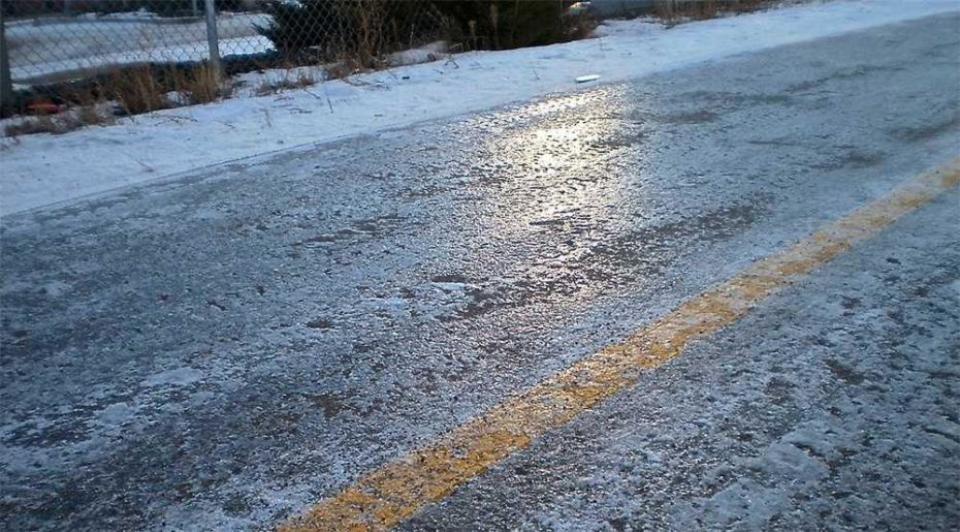 Măsuri la nivel național din cauza condițiilor meteo dificile: Program decalat de muncă și studii, intervenții în regim prioritar