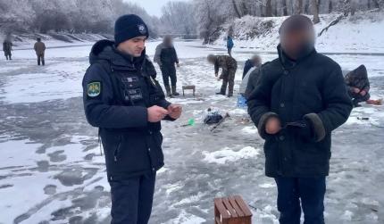 Campanie de prevenire a accidentelor pe gheață, desfășurată de autorități pe râul Prut