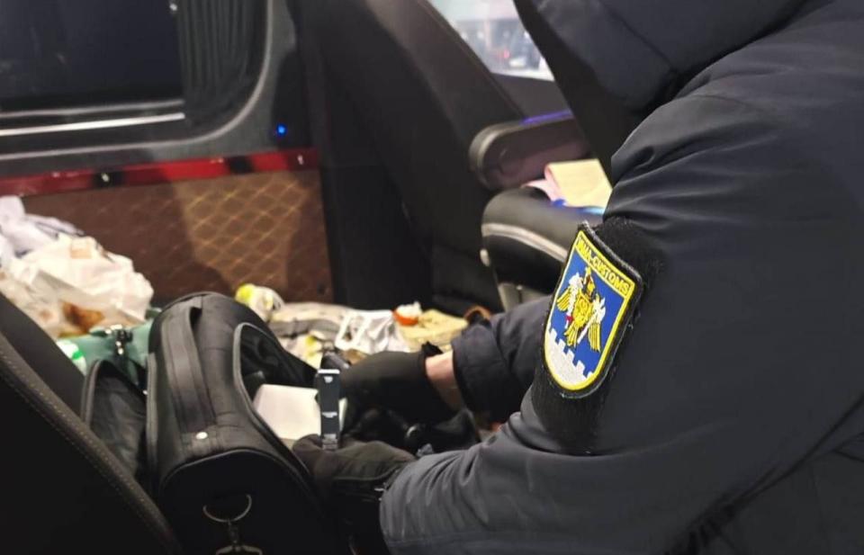 Tentative de contrabandă dejucate la Cahul: seruri și produse de înfrumusețare confiscate