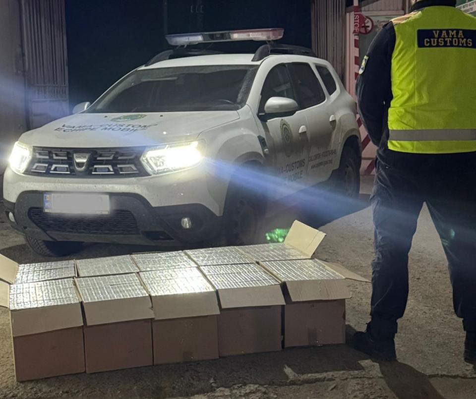 100 000 de țigarete fără acte, depistate de echipele mobile ale Serviciului Vamal la Cahul