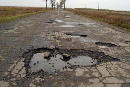 Guvernul alocă 1,8 miliarde de lei pentru drumurile naționale în 2026. Cu aproape 800 de milioane de lei mai puțin decât în 2025