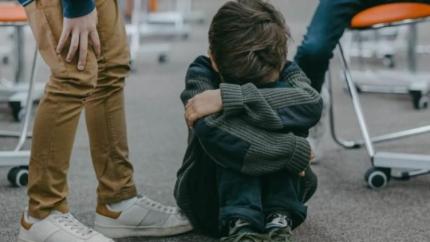 Program național de prevenire a bullying-ului în școli: 2 milioane de lei pentru instruirea a peste 2.200 de profesori