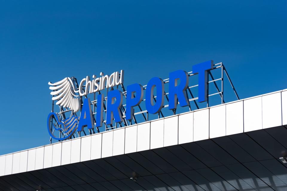 Plățile în Aeroportul Chișinău: rezidenții Moldovei pot achita doar în lei moldovenești