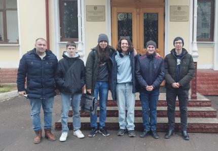 Elevii Colegiului „Iulia Hasdeu” din Cahul, premiați la Olimpiada de Informatică