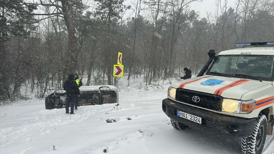 Peste 80 de misiuni în 24 de ore, intervenții în mai multe raioane ale țării