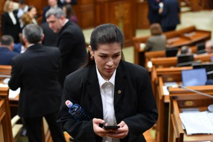 Parlamentul a aprobat demisia Anastasiei Nichita. Cine vine în locul ei?