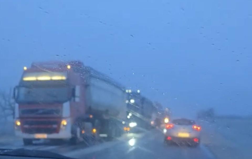 Cod galben de polei și ghețuș: autoritățile intervin masiv în toată țara