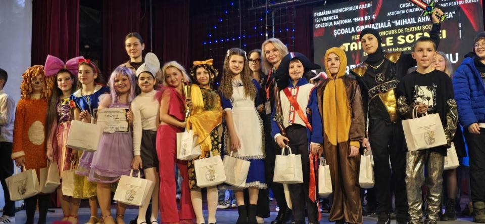 Cahul, pe scena internațională: Premiul I pentru Studioul Teatral „Masca” la Festivalul „Tainele Scenei” din Adjud