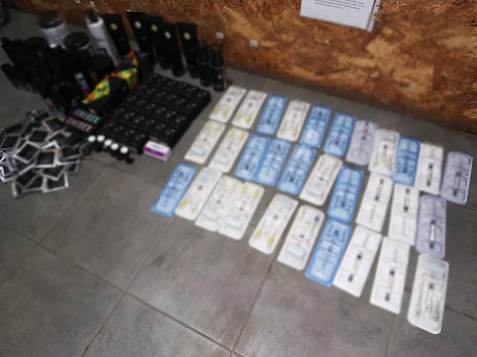 Tentative de contrabandă cu produse cosmetice injectabile, dejucate la frontiera Republicii Moldova