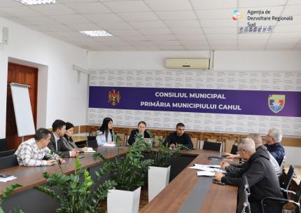 Cahul este aproape de finalizarea proiectului de iluminat public care a atins 97,34%