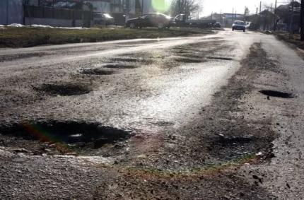 Drumurile naționale din Republica Moldova, grav afectate după iarnă. Bolea: Unele sectoare au depășit perioada de exploatare