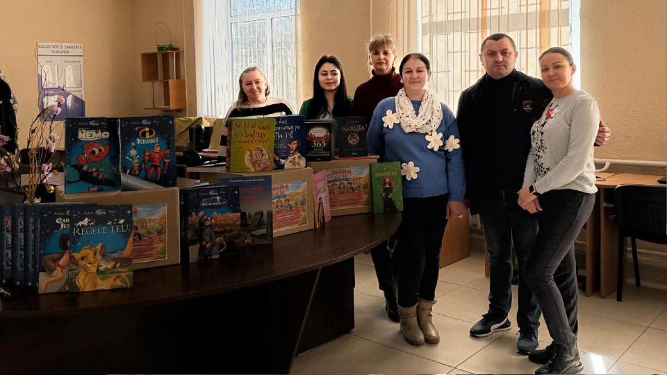 Donație de carte pentru Gimnaziul-Grădiniță „Dmitrie Cantemir” din Tartaul de Salcie